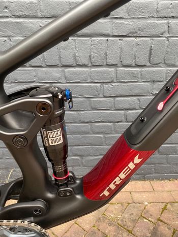 Used Trek Top Fuel 9.8 GX AXS Gen 4 2025 2025 Mountainbike, Black, 27.5, 29 — image 3 of 6