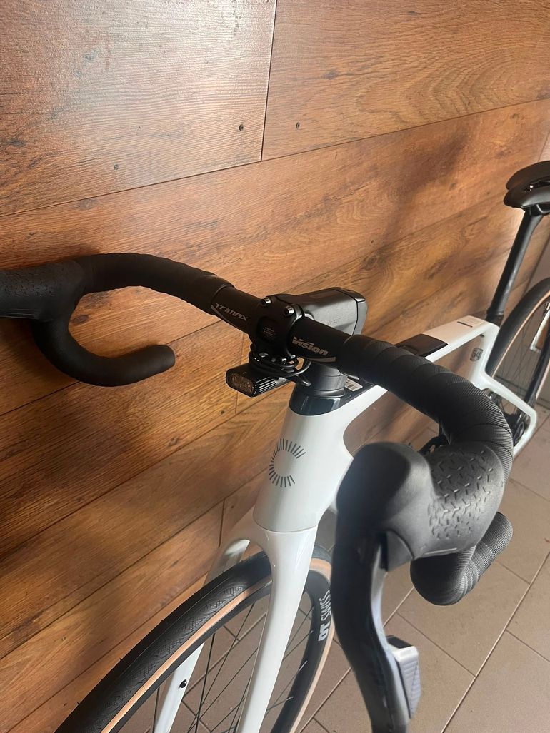 Used Cannondale Carbon 3 Smart Sense 2026 Road & Gravel, White — image 10 of 13