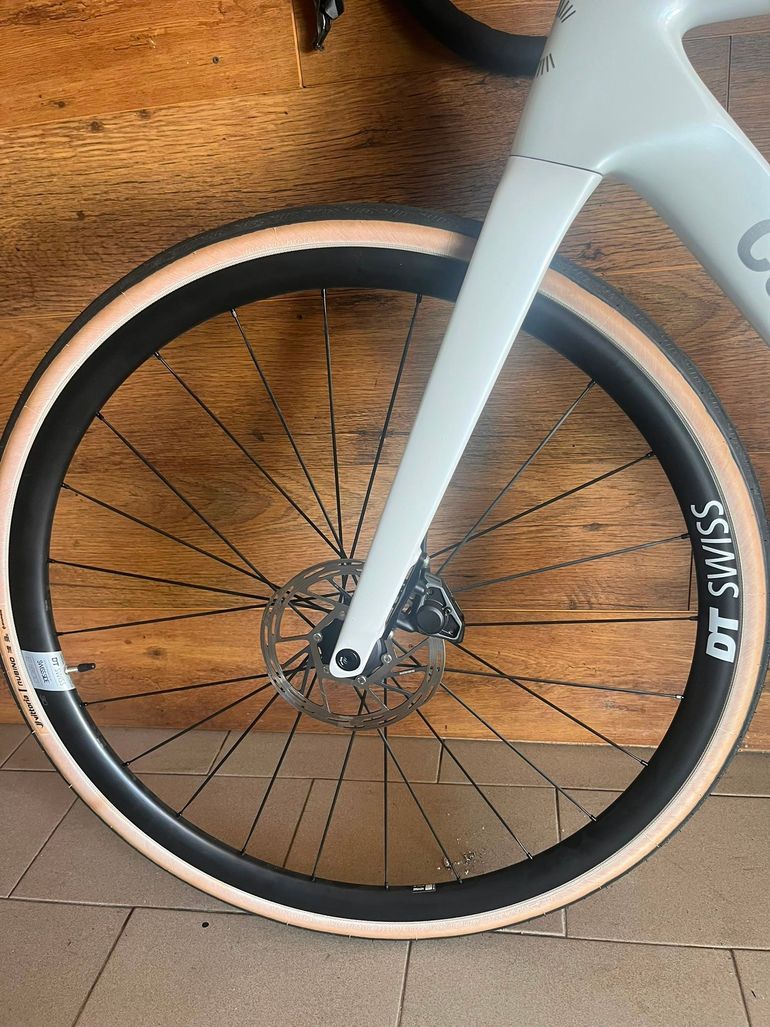 Used Cannondale Carbon 3 Smart Sense 2026 Road & Gravel, White — image 3 of 13