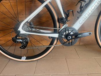 Used Cannondale Carbon 3 Smart Sense 2026 Road & Gravel, White — image 9 of 13