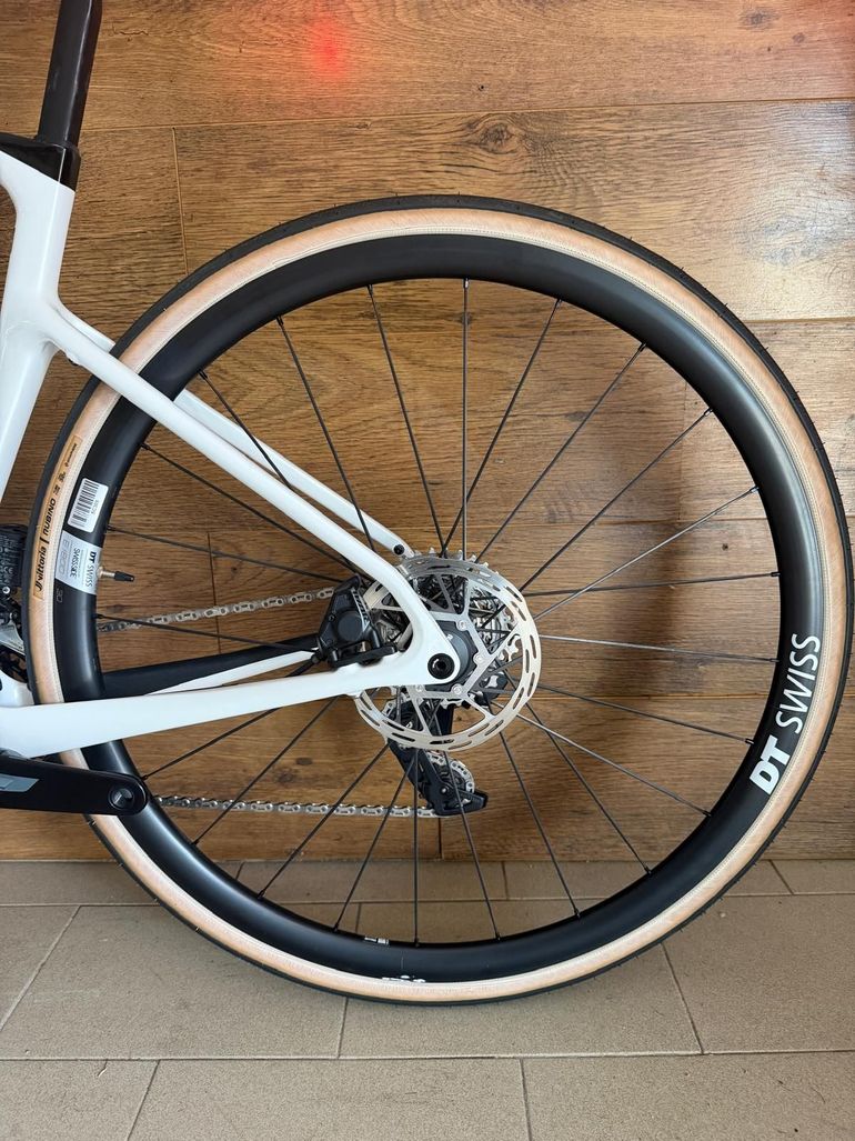 Použité Cannondale Carbon 3 Smart Sense 2026 Road & Gravel — obrázek 5 z 14