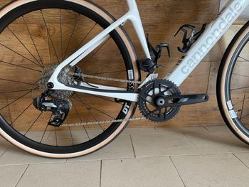 Použité Cannondale Carbon 3 Smart Sense 2026 Road & Gravel — obrázek 13 z 14