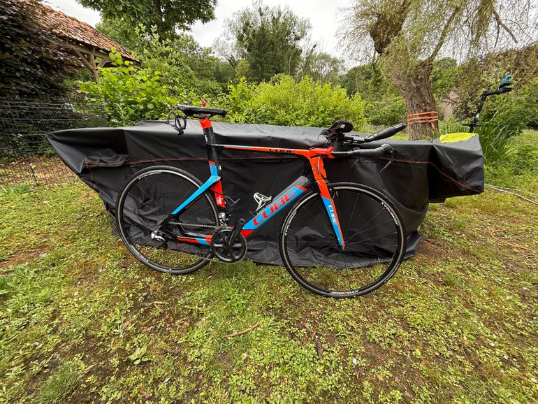 Used CUBE Aerium Shimano Dura Ace Di2 2016 Road & Gravel — image 1 of 9