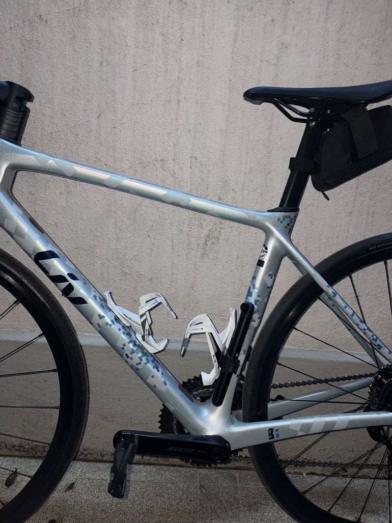 Used Liv Langma Advanced 1 2025 2025 Road & Gravel, Gris claro — image 6 of 6