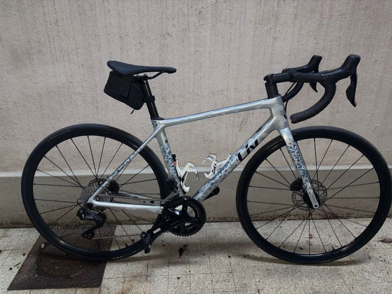 Used Liv Langma Advanced 1 2025 2025 Road & Gravel, Gris claro — image 1 of 6
