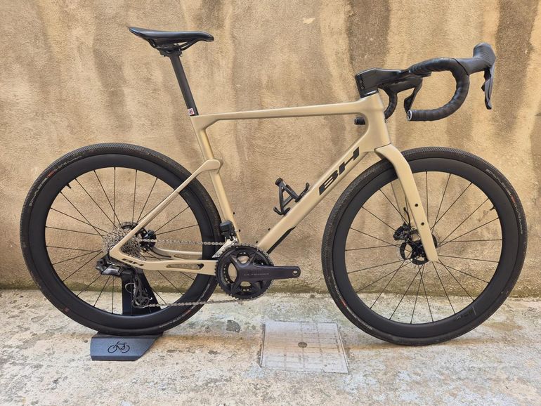Used BH BH GravelX Carbon 2024 Road & Gravel, White — image 1 of 19