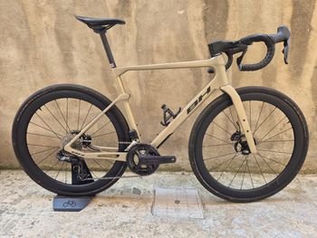 Used BH BH GravelX Carbon 2024 Road & Gravel, White — image 18 of 19