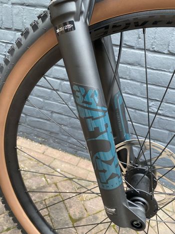 Used Trek Top Fuel 9 Gen 4 2025 2025 Mountainbike, Green, 27.5, 29 — image 6 of 6