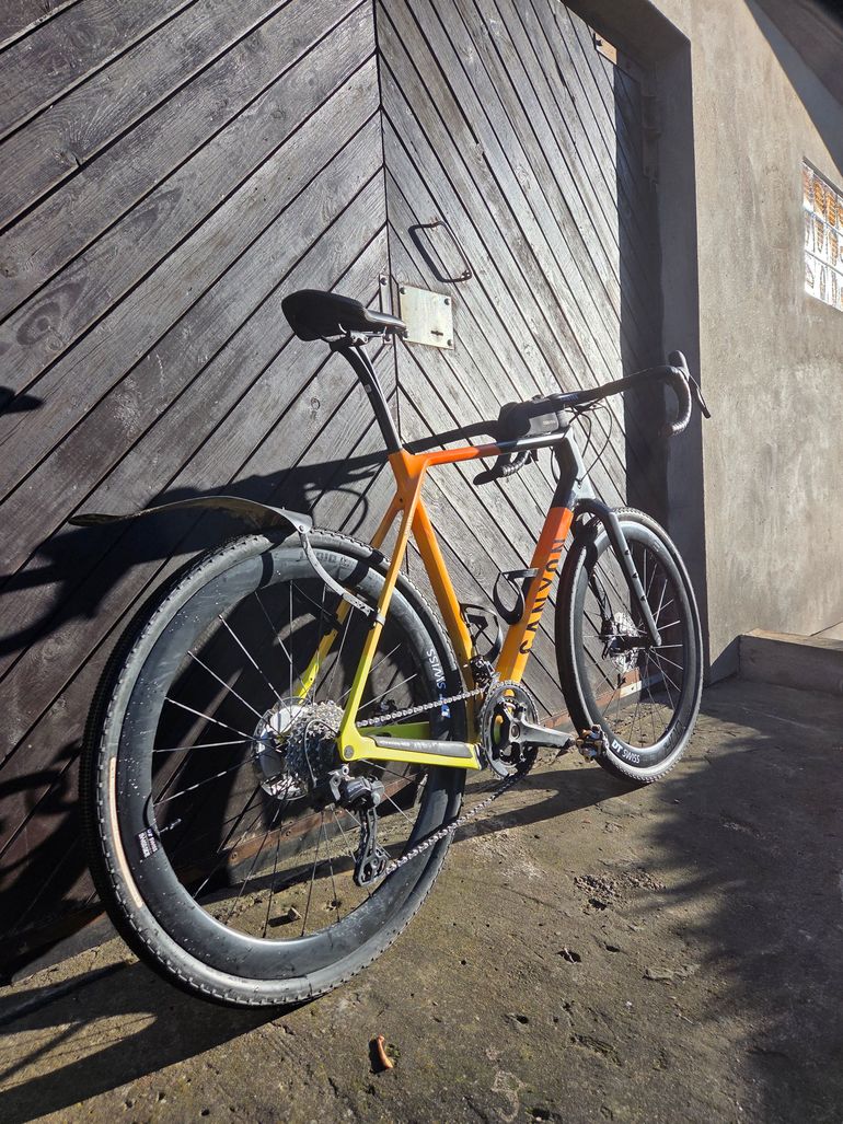 Used Canyon Grizl CF SLX 8 1by 2022 2022 Road & Gravel, Orange — image 3 of 6