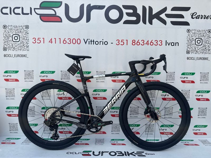 Berria NAII BR RIVAL XPLR AXS PWM 2026 2026 Road & Gravel usato
