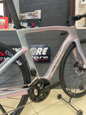 Gebrauchtes Pinarello F3 105 Di2 2026 2026 Road & Gravel, Hellgrau — Bild 3 von 7