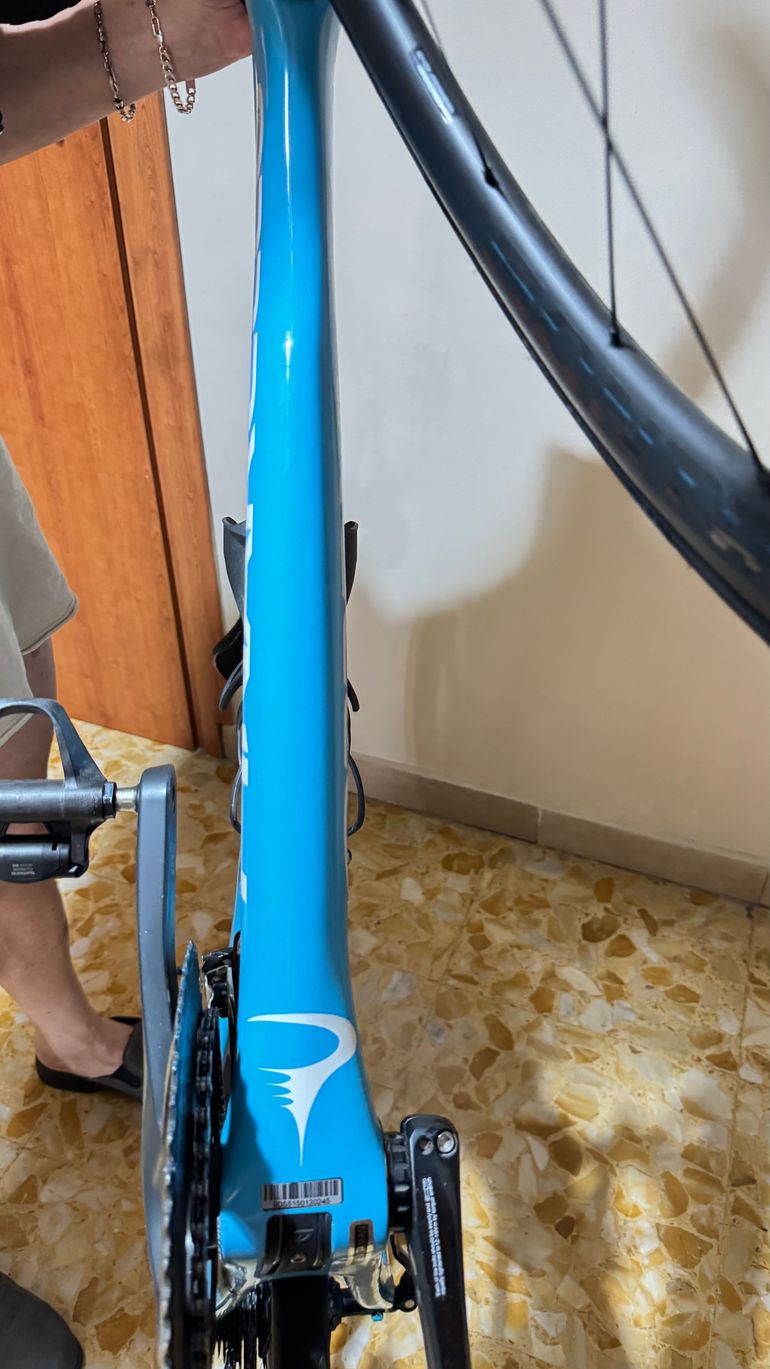 Used Pinarello PRINCE 2019 2019 Road & Gravel, Blue — image 10 of 17