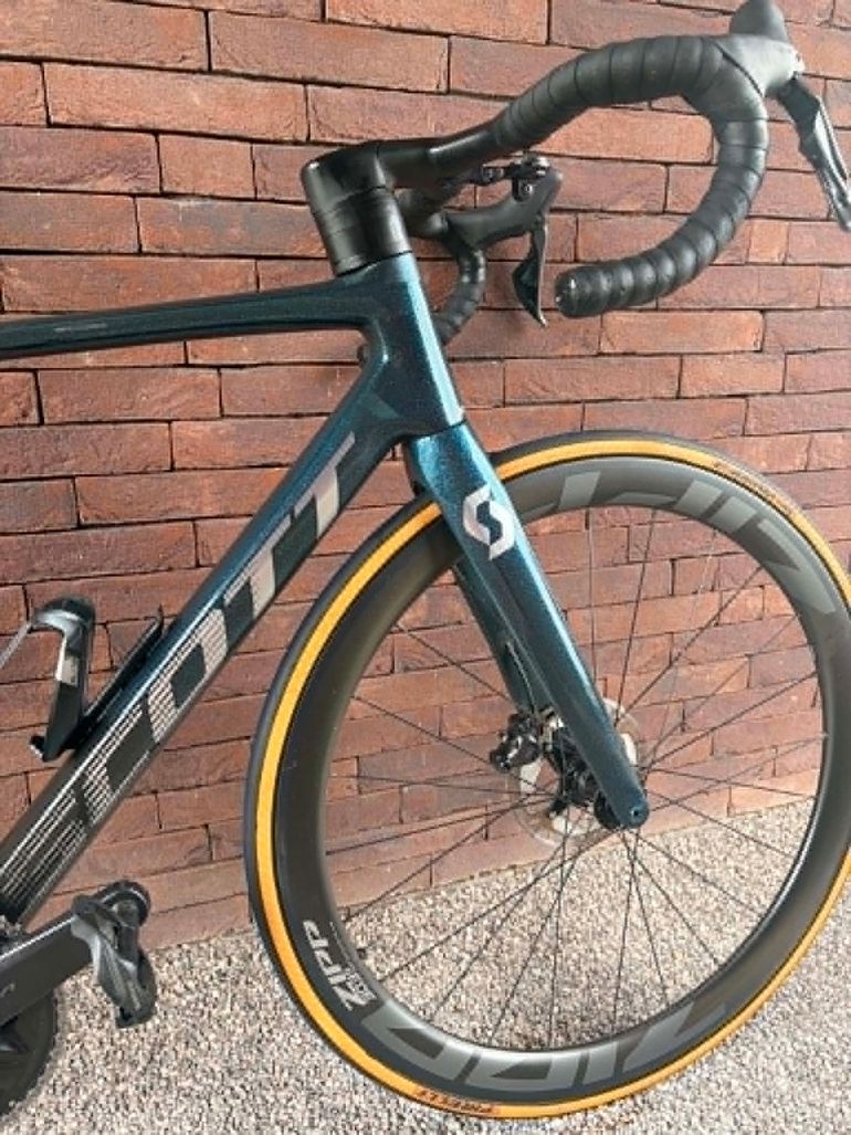 Used Scott Addict RC Shimano Ultegra Di2 2023 Road & Gravel — image 12 of 15