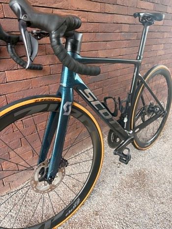Used Scott Addict RC Shimano Ultegra Di2 2023 Racefiets & gravel