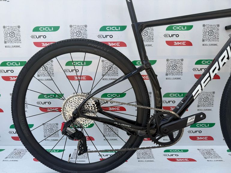 Used Berria Berria Custom SRAM Apex 2026 Road & Gravel, Black — image 1 of 10