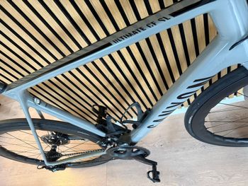 Used Canyon Ultimate CF SL 7 Disc 2021 2021 Road & Gravel — image 9 of 10