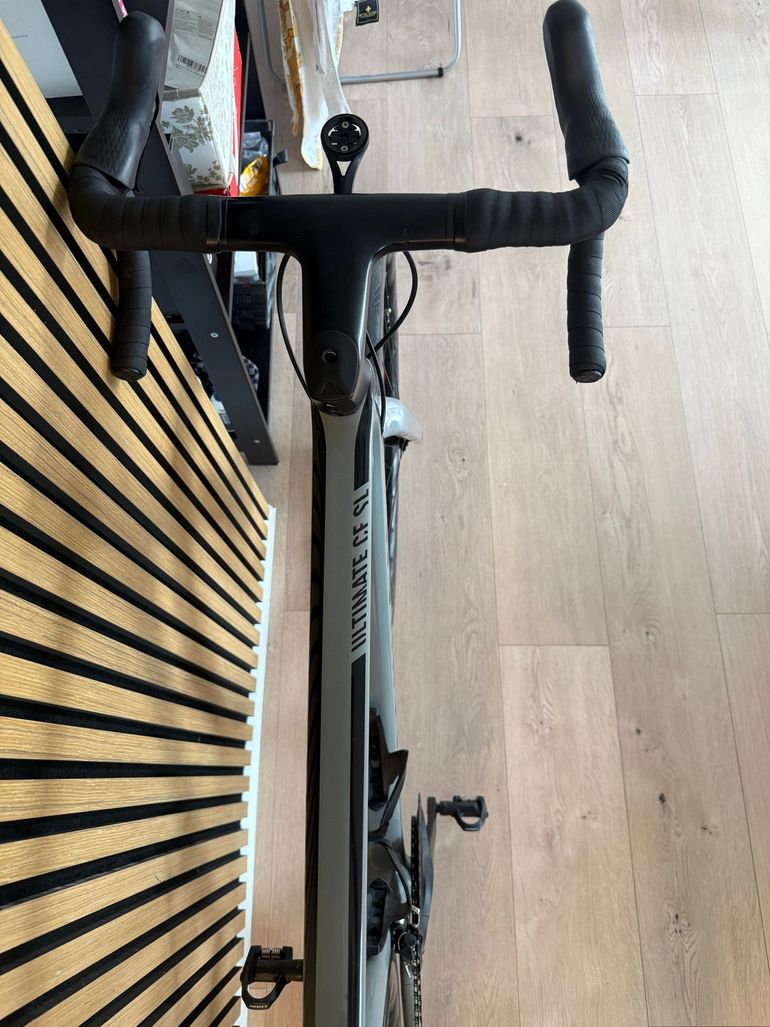 Used Canyon Ultimate CF SL 7 Disc 2021 2021 Road & Gravel — image 7 of 10