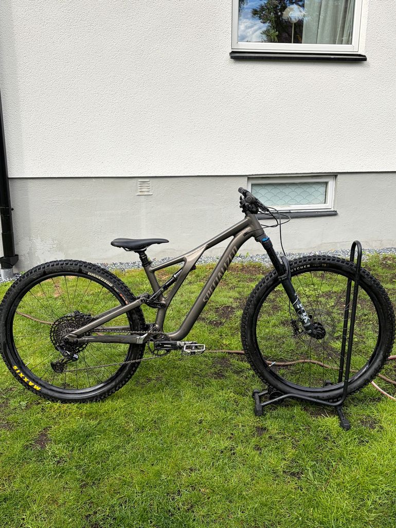 Used Specialized Stumpjumper Comp Alloy - SRAM NX Eagle, Fox Rhythm 2023 2023 Mountainbike, Verde — image 1 of 7
