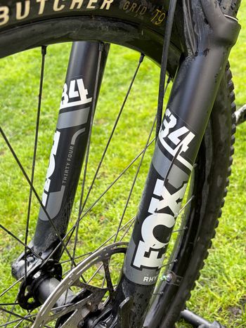 Used Specialized Stumpjumper Comp Alloy - SRAM NX Eagle, Fox Rhythm 2023 2023 Mountainbike, Verde — image 6 of 7