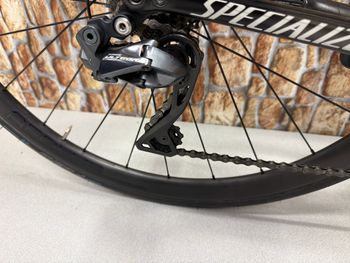 Used Specialized S-Works Tarmac SL6 Disc - Dura Ace Di2 2022 2022 Road & Gravel, Red — image 4 of 11
