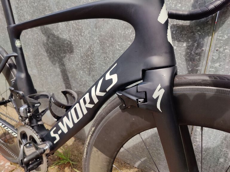 Used Specialized S-Works Venge ViAS Di2 2016 2016 Road & Gravel, Black — image 4 of 12