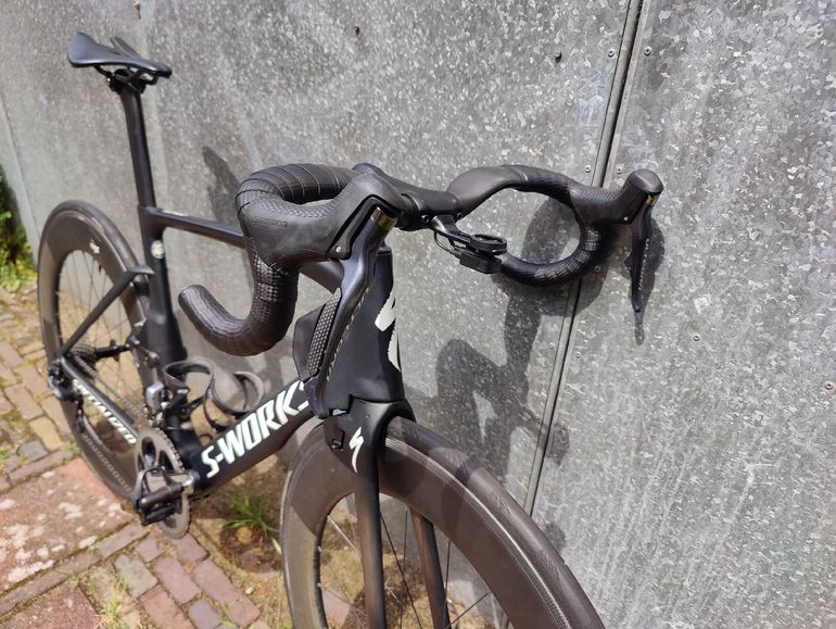 Used Specialized S-Works Venge ViAS Di2 2016 2016 Road & Gravel, Black — image 3 of 12