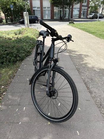 Used CUBE KATHMANDU, EXC 2023 2023 Urban, Light Gray — image 3 of 13