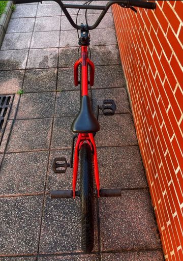 Used Coluer Custom 2019 Urban, Red — image 2 of 4