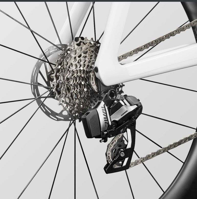 Used Canyon Aeroad CF SLX 7 AXS 2027 2027 Road & Gravel, Weiß — image 3 of 5