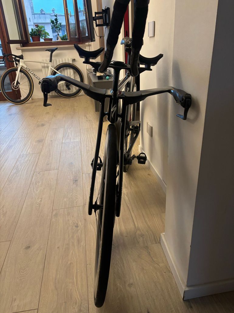 Used Specialized Shiv Expert Disc 2023 2023 Road & Gravel — image 4 of 13