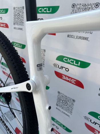 Used Berria Berria Custom SRAM Apex 2026 Road & Gravel, White — image 3 of 12