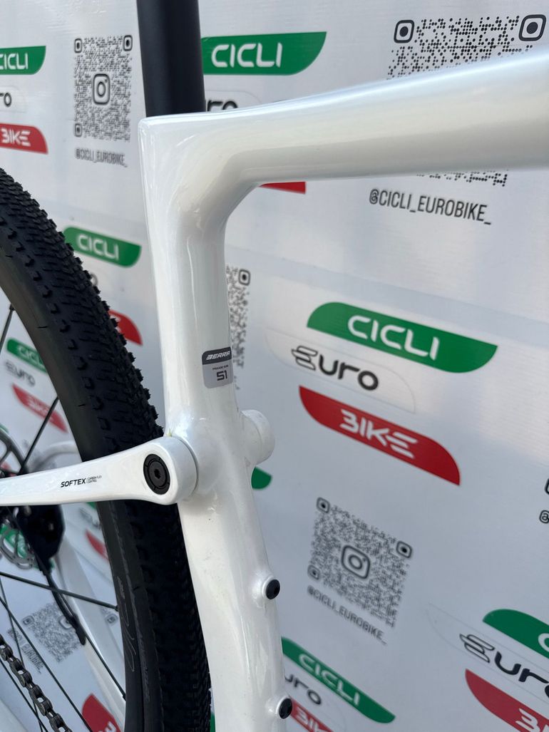 Used Berria Berria Custom SRAM Apex 2026 Road & Gravel, White — image 3 of 12
