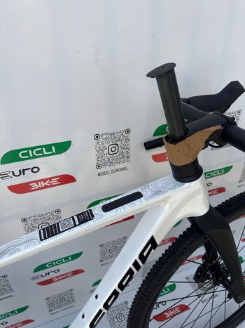 Used Berria Berria Custom SRAM Apex 2026 Road & Gravel, White — image 4 of 12