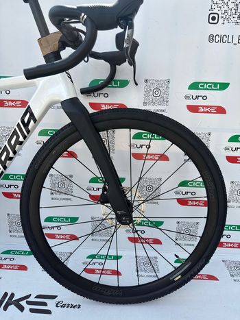 Used Berria Berria Custom SRAM Apex 2026 Road & Gravel, White — image 2 of 12
