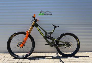 Używany Santa Cruz V10 DH X01 2027 2027 Mountainbike — zdjęcie 10 z 14