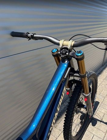 Used Santa Cruz V10 DH X01 2027 2027 Mountainbike, Blue, 29, 27.5 — image 6 of 15