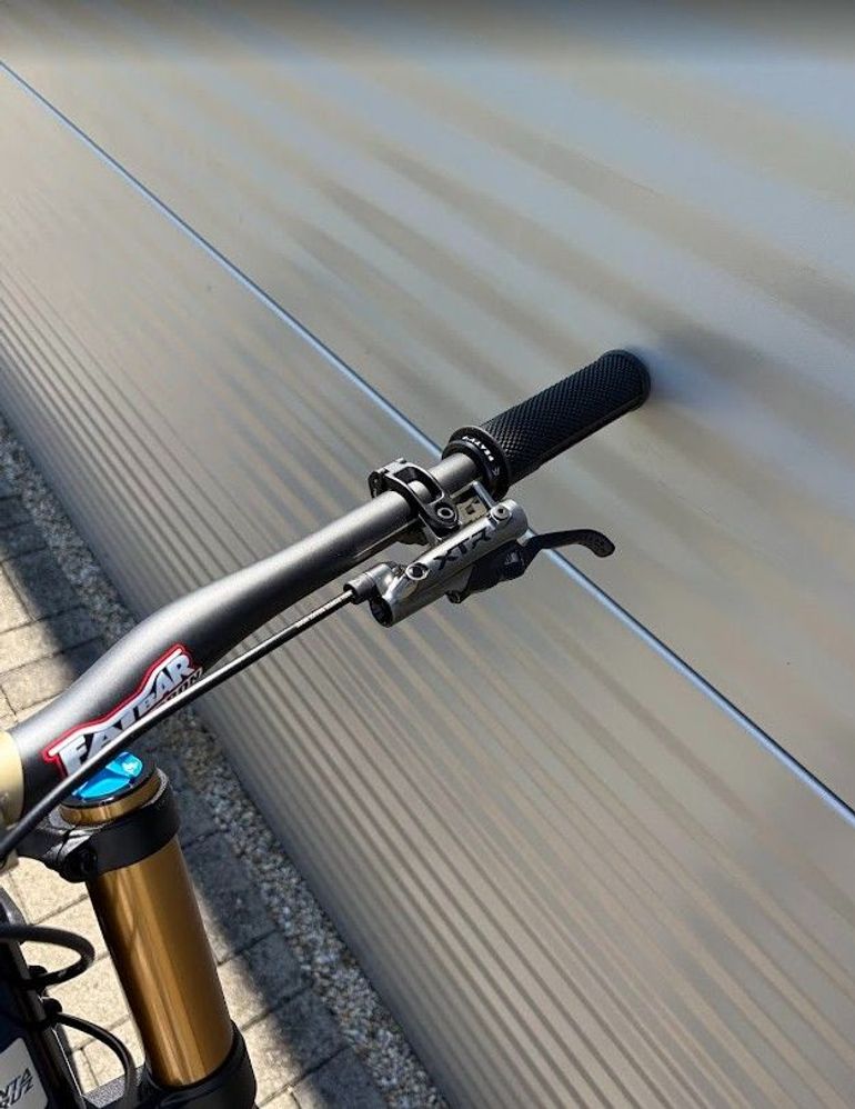 Used Santa Cruz V10 DH X01 2027 2027 Mountainbike, Blue, 29, 27.5 — image 8 of 15