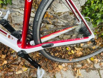 Used Trek Domane 4.5 Compact 2016 2016 Road & Gravel, White — image 7 of 8