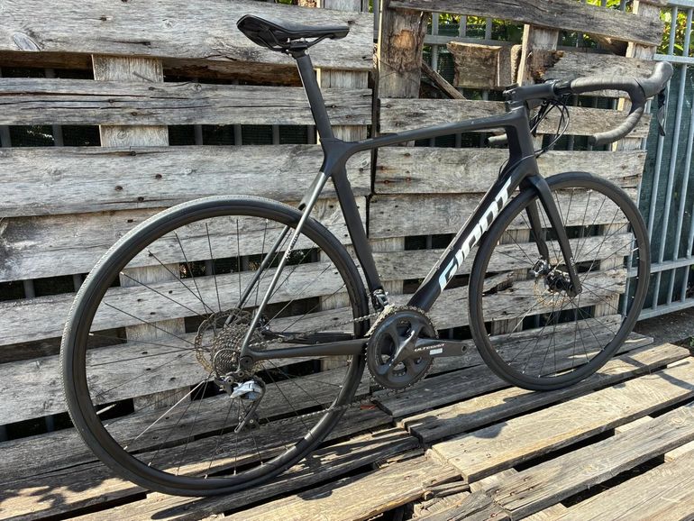 Used Giant TCR Advanced 1 Disc Pro Compact 2020 2020 Road & Gravel, Black — image 4 of 11