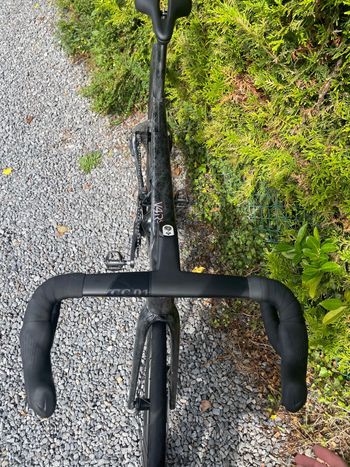 Used Colnago V4Rs Disc Ultegra Di2 8100 w/Fulcrum Racing Wind 400 Wheels 2023 2023 Road & Gravel, Light Gray — image 6 of 11
