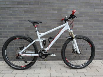 Used Radon Radon Slide 7.0 AM 140 2011 Mountainbike, Bianco — image 7 of 37