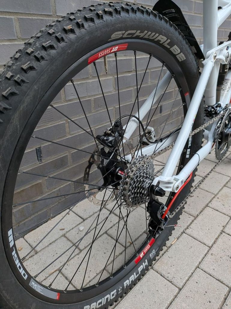Used Radon Radon Slide 7.0 AM 140 2011 Mountainbike, Bianco — image 25 of 37