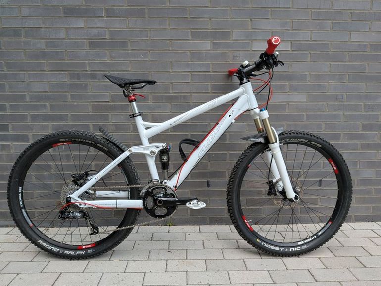 Used Radon Radon Slide 7.0 AM 140 2011 Mountainbike, Bianco — image 27 of 37