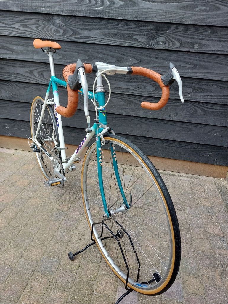 Used Giant Giant Custom Other Shimano 1989 Road & Gravel, Grün — image 8 of 20