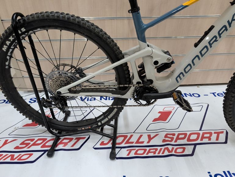 Used Mondraker NEAT RR 2024 2024 Mountainbike, Weiß, 29 — image 2 of 2