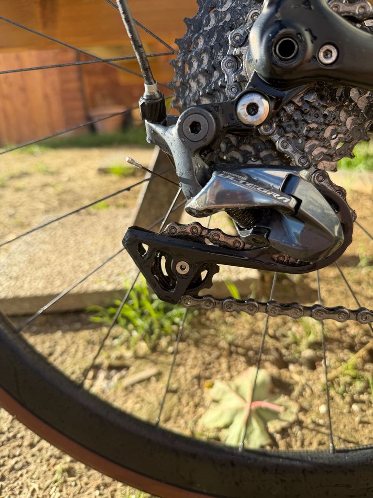 Used Specialized S-Works Tarmac SL6 Disc - Dura Ace Di2 2021 2021 Road & Gravel, Black — image 3 of 7