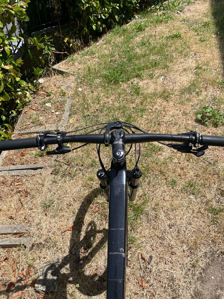 Used Cannondale Scalpel HT Carbon 3 2023 2023 Mountainbike, Black, 29 — image 8 of 14