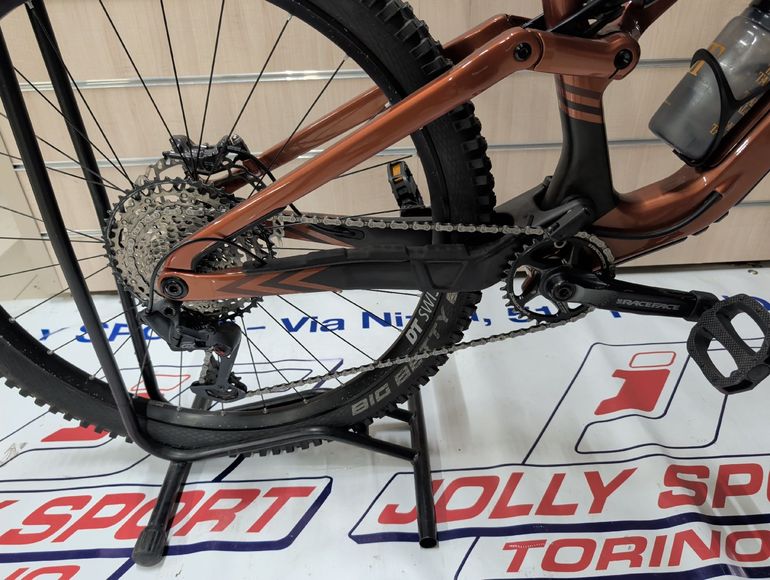 Used Orbea RALLON M10 2024 2024 Mountainbike, Arancione — image 1 of 5