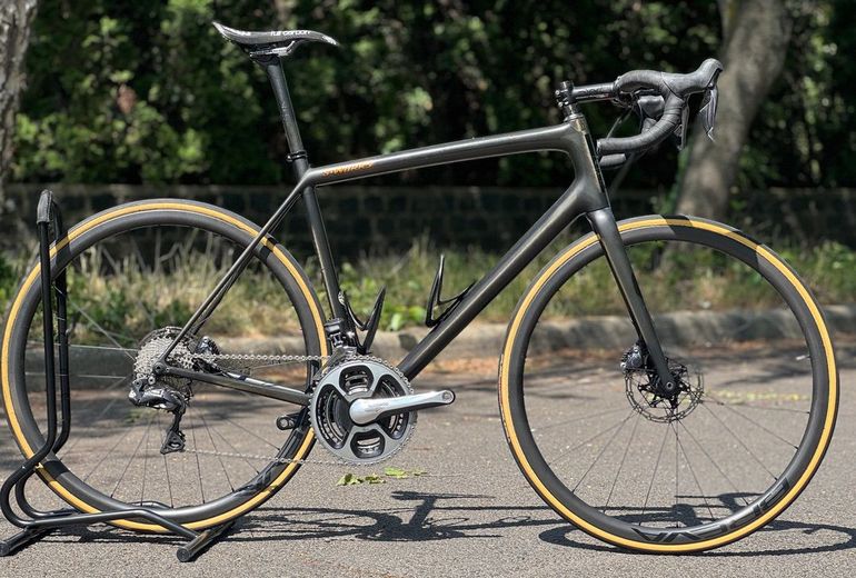 Used Specialized S-Works Aethos - Dura-Ace Di2 2022 2022 Road & Gravel — image 1 of 16