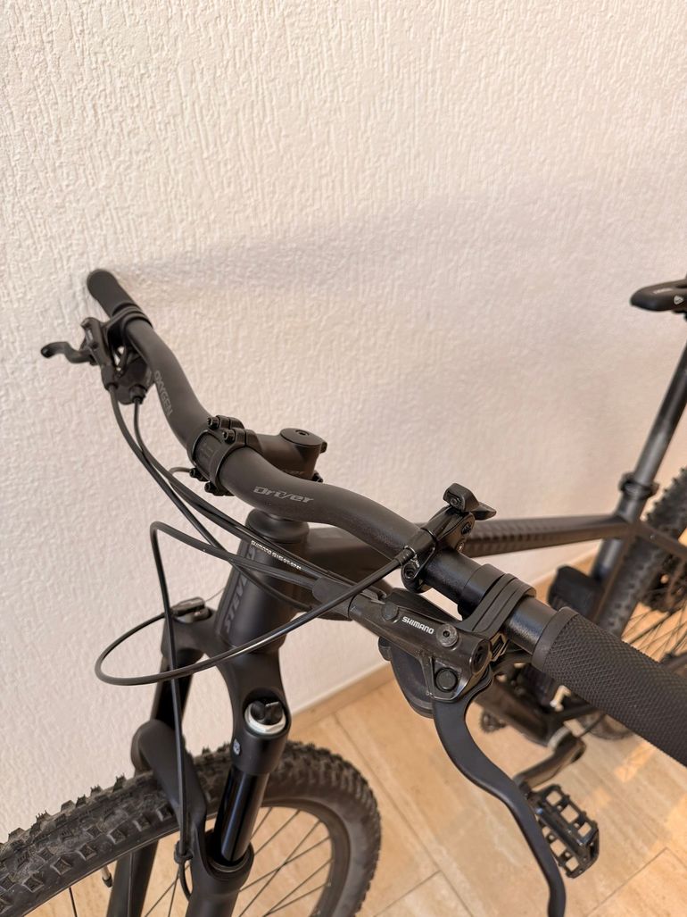 Used Stevens Applebee 2023 2023 Mountainbike, Nero — image 3 of 11